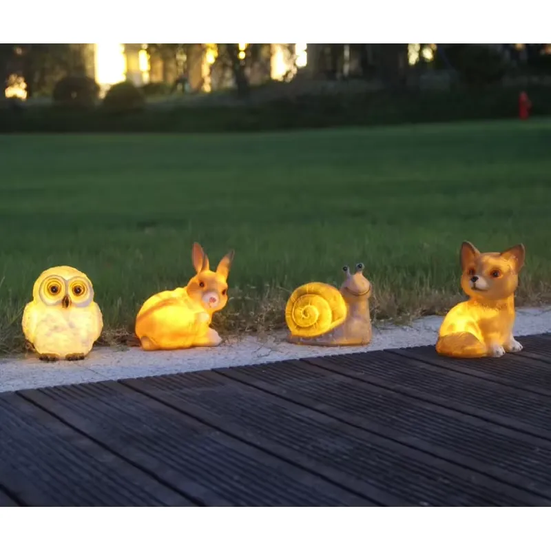 Solar Powered Resin Rabbit Gar - đánh giá và giá Outdoor Yard Power Stake